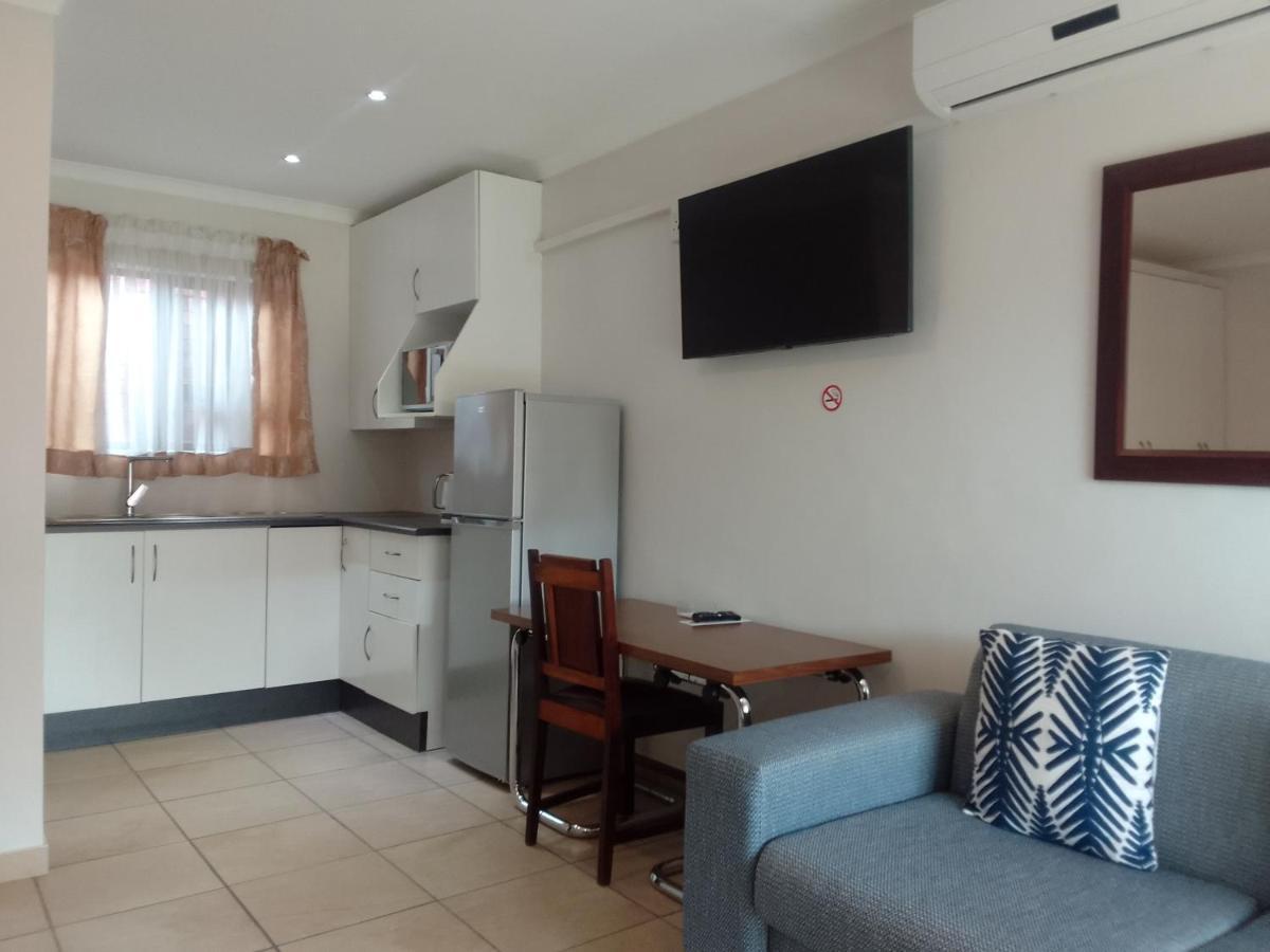 Botleng Guest House Boqate المظهر الخارجي الصورة